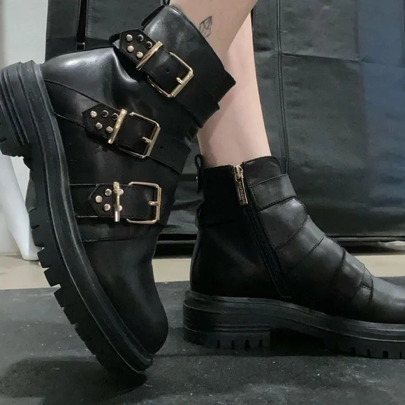 Shoe the bear Franka black leather boots size 6.5 US and EU 37! - Picture 3 of 8